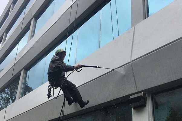 شستشوی نما با واتر جت