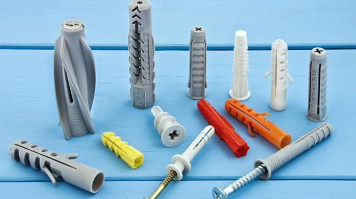 چرا پیچ و رولپلاک نما قم ضروری است؟